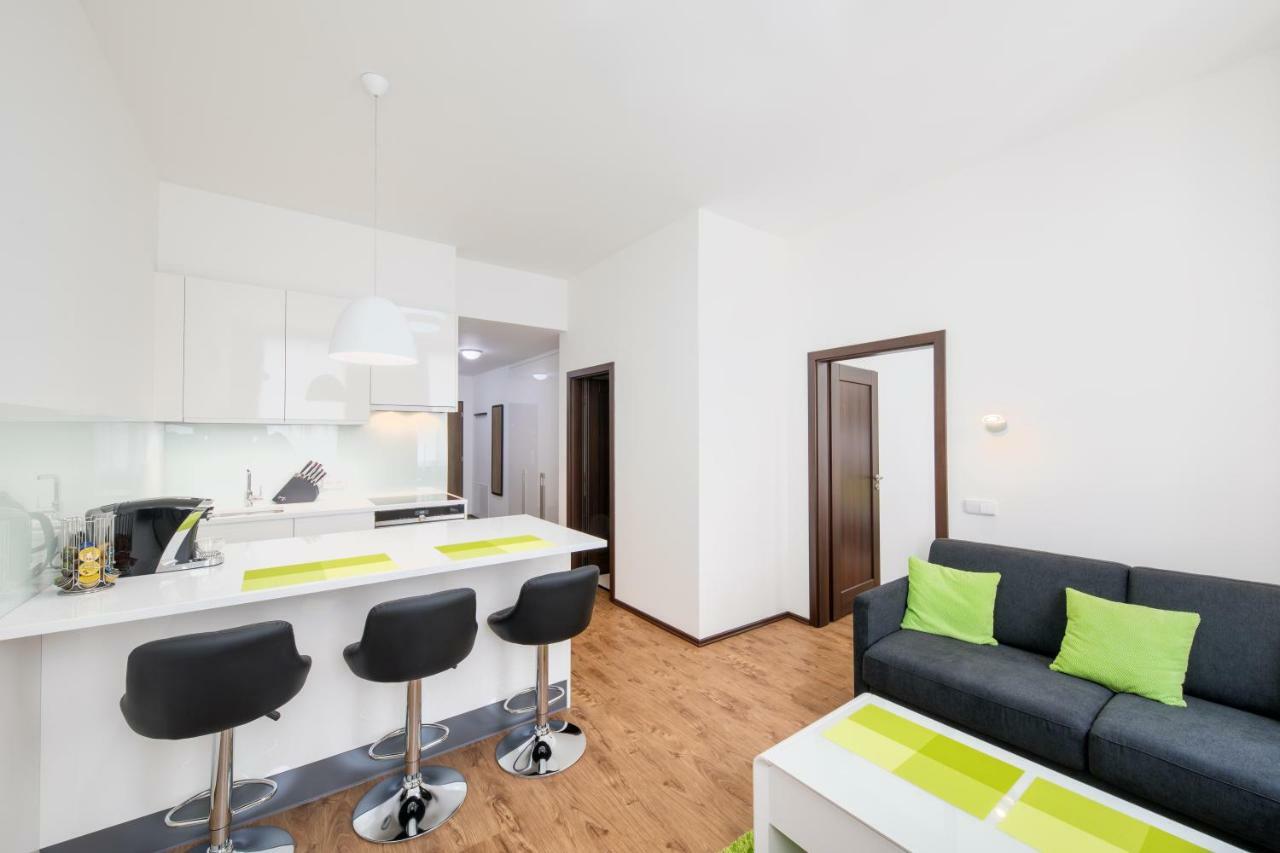 Apartment Near City Centre With Parking Place Prague Exterior photo